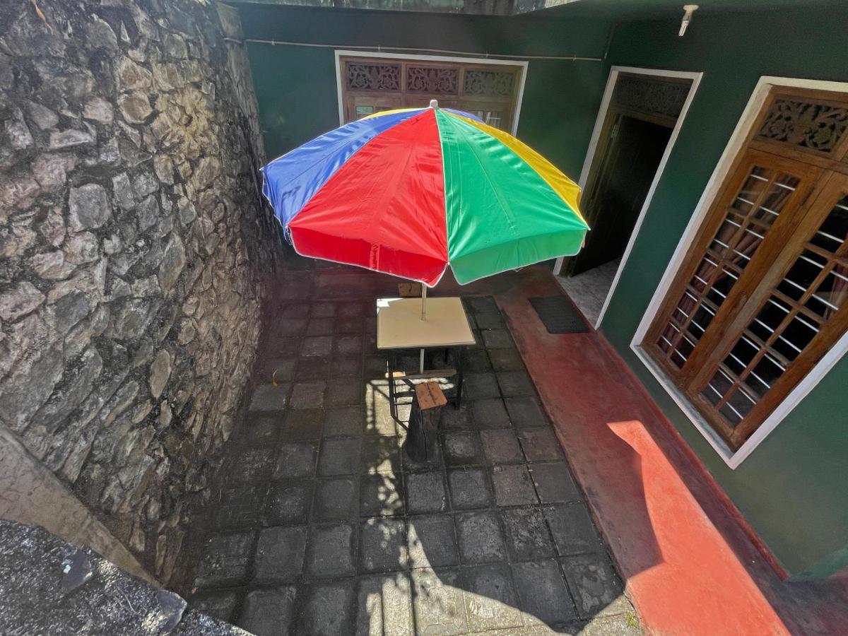 Dealings Freedom Rest Gampola Luaran gambar